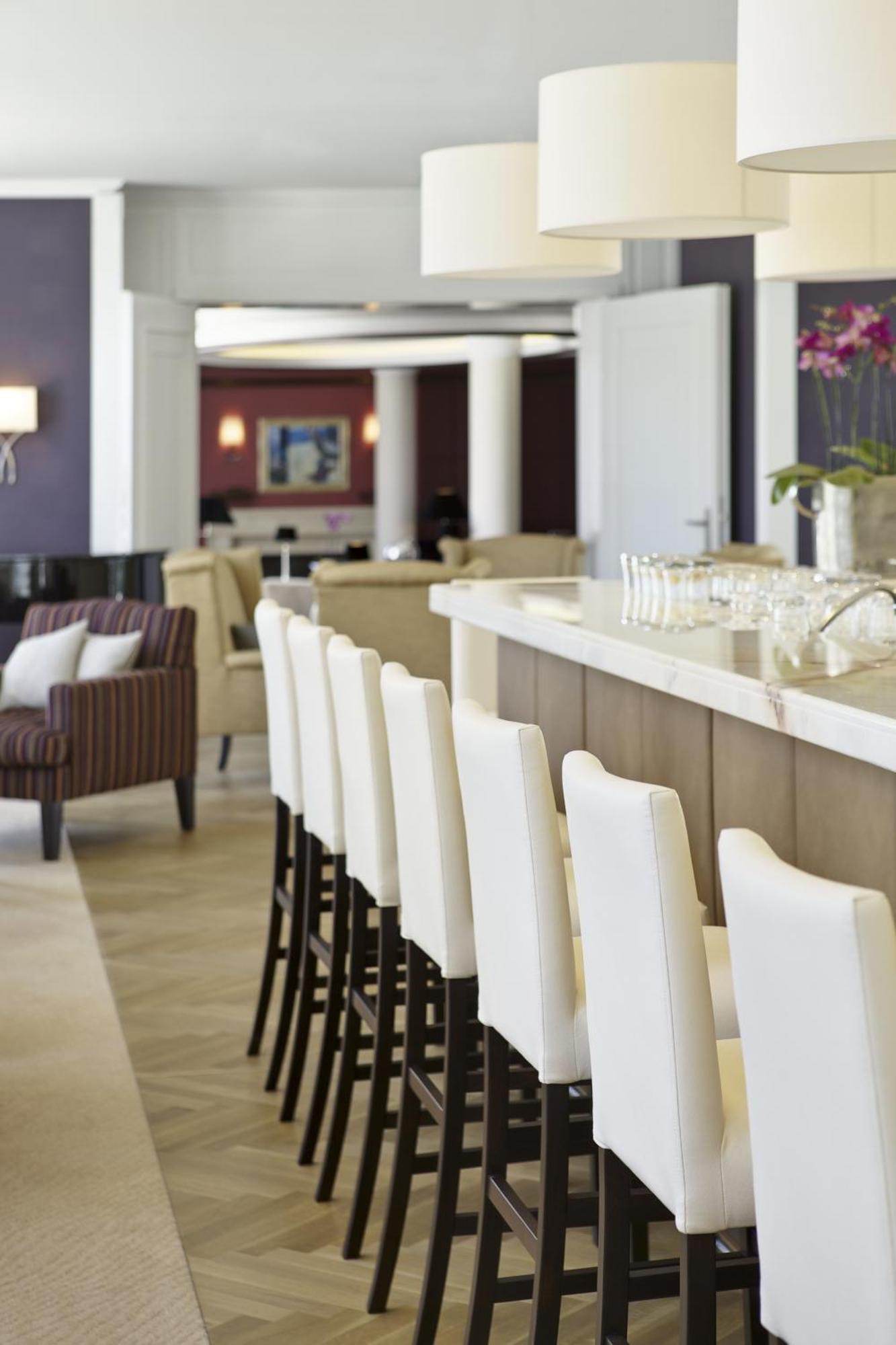 Steigenberger Grandhotel & Spa Heringsdorf Dış mekan fotoğraf Club Lounge at the airport